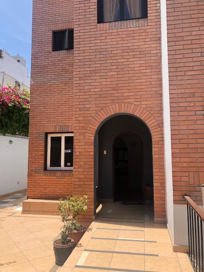 Qx Miraflores Lima Exterior photo