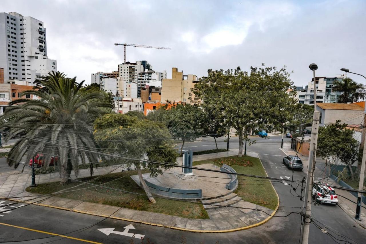 Qx Miraflores Lima Exterior photo